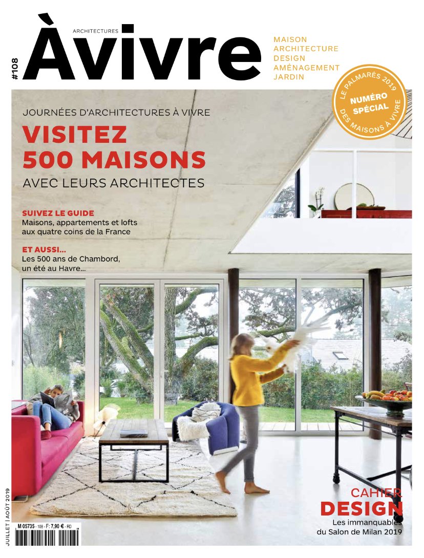 Alba Modern Bedside Table for Àvivre Magazine - 2019