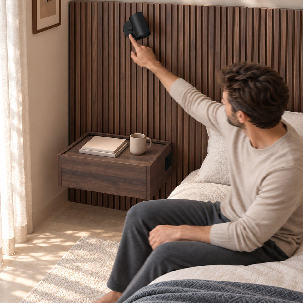 Stoa Cabecero a medida con mesitas flotantes · Nogal Decor - cama 200 cm
