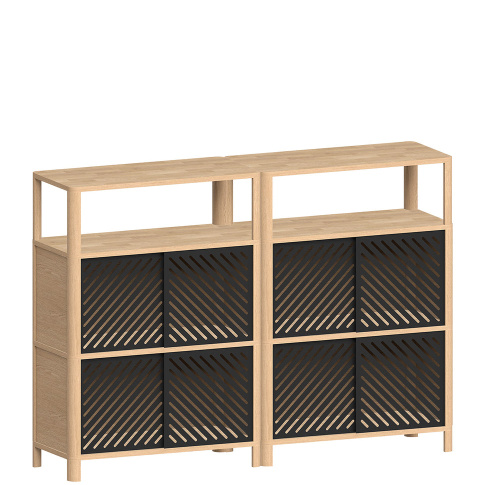 Cloe · Eichen-Schrank mit schwarzen Metalltüren